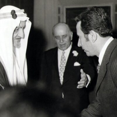 b4a65cf9-2c72-4d51-bb69-d9022ef0c579